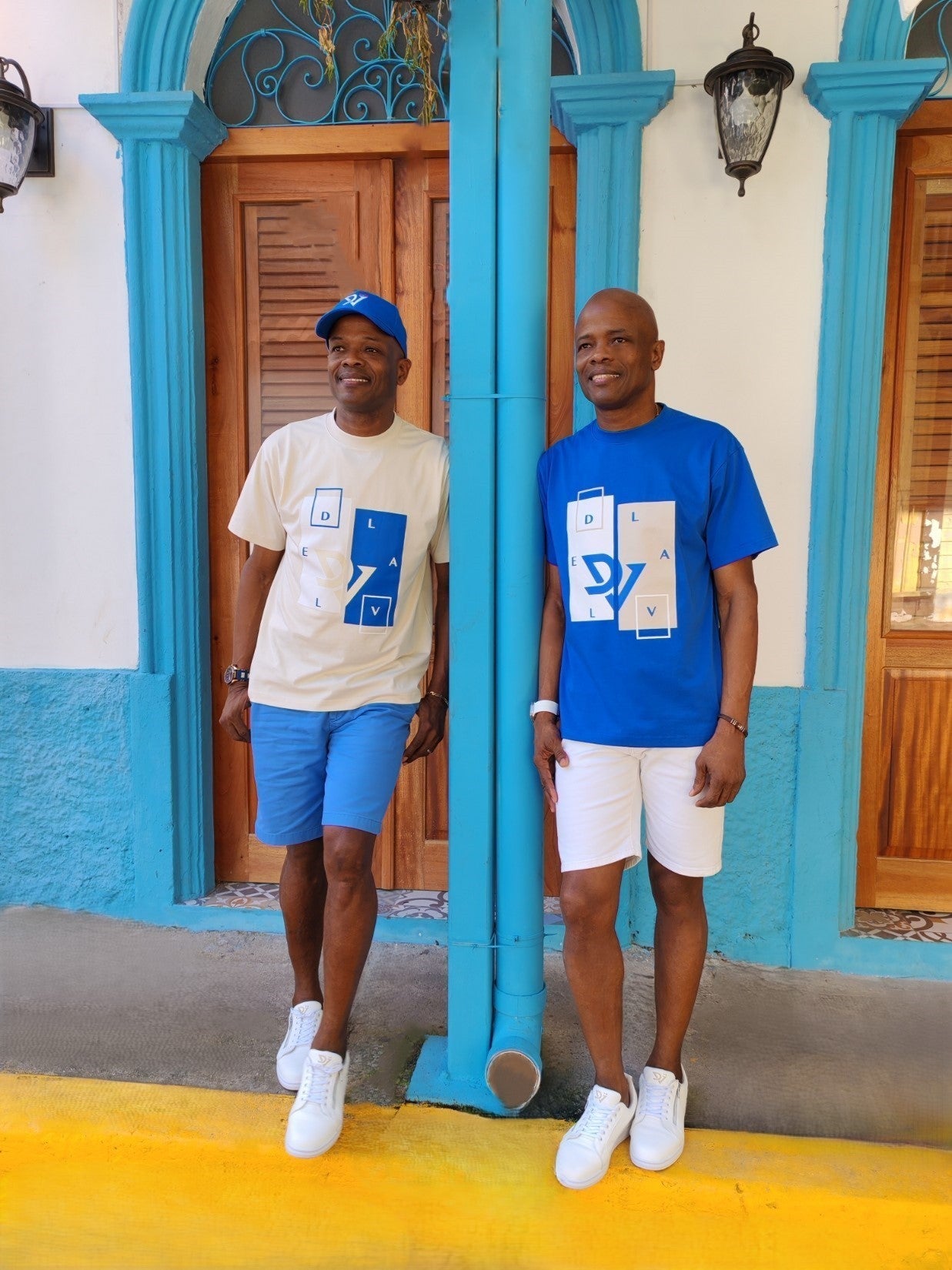 Camiseta modelo Delval Azul Royal