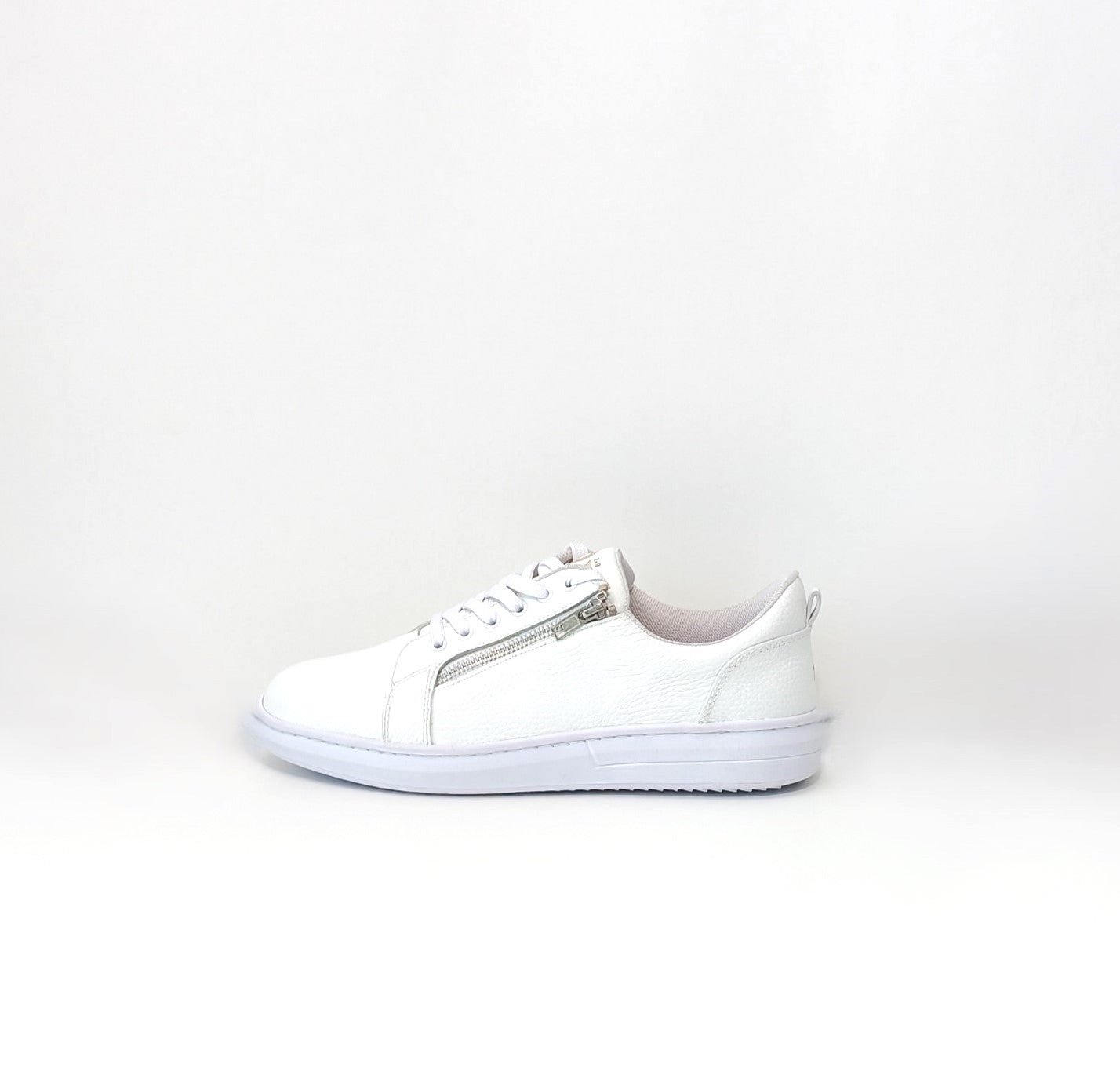 Zapatilla casual cremallera blanca