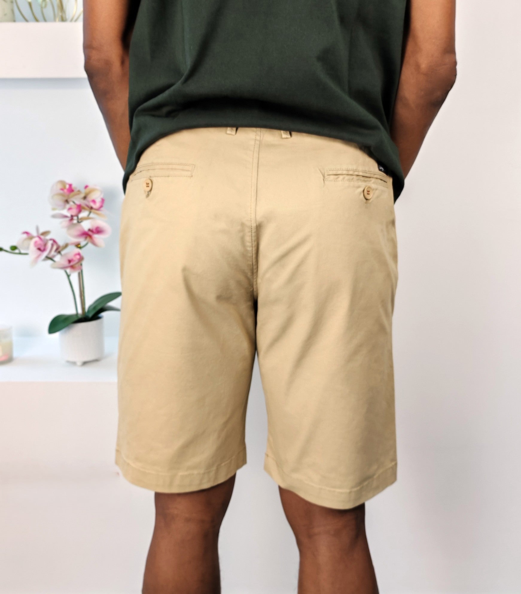 Bermuda de algodón color arena