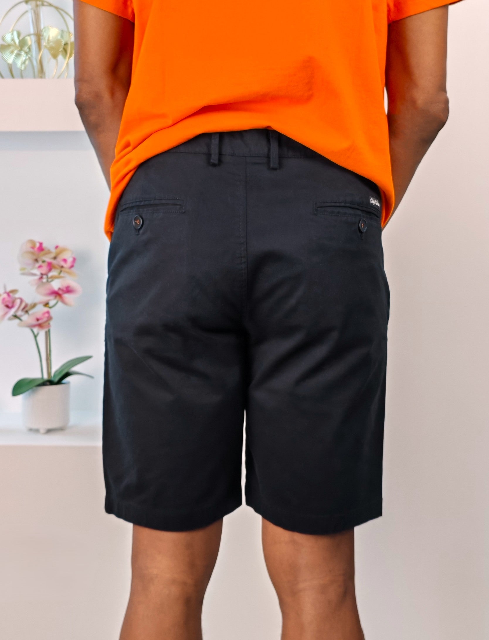 Bermuda de algodón color negro