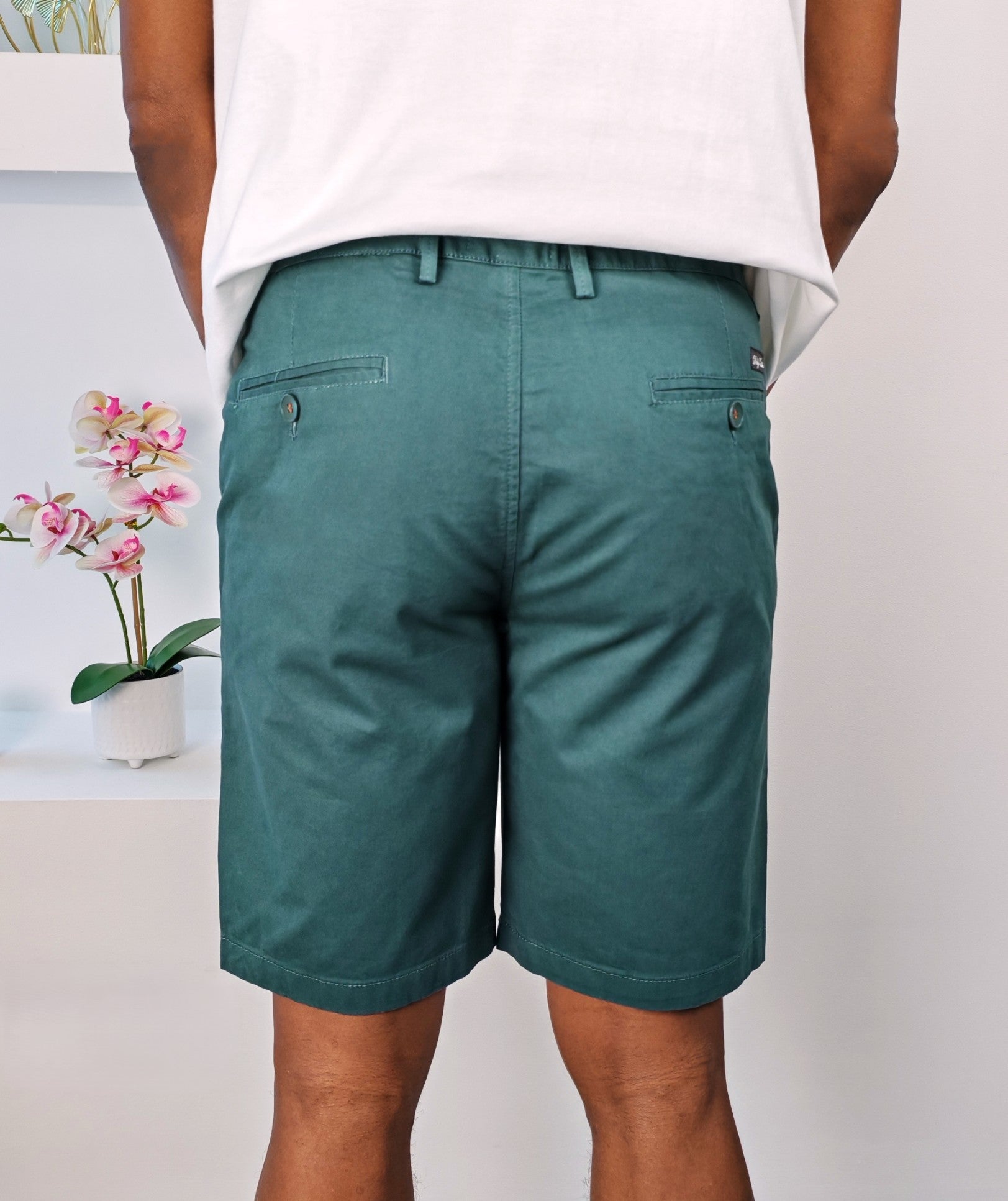 Bermuda de algodón color verde