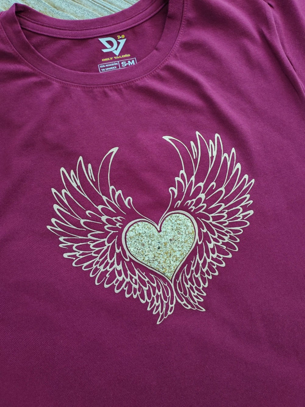Camiseta "corazón con alas" mujer