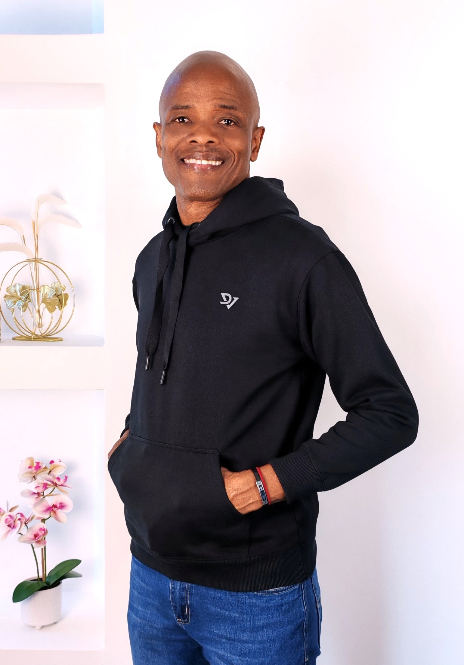 Hoodie M-79 color negra